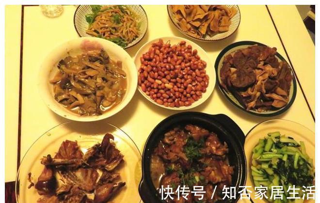 小姑子|带着老公回娘家,母亲下厨做了一桌菜招待,饭后我和老公不想走了
