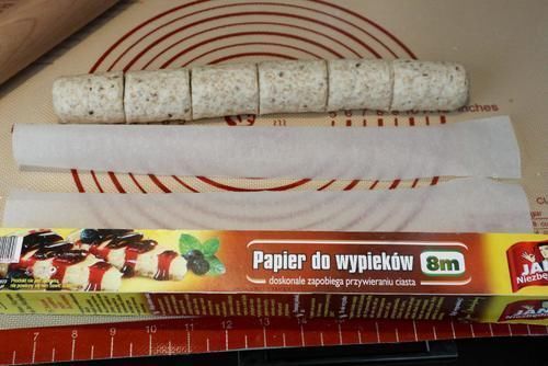 蒸馒头发面有人用酵母,有人用牛奶,却不知用它发面,馒头更蓬松