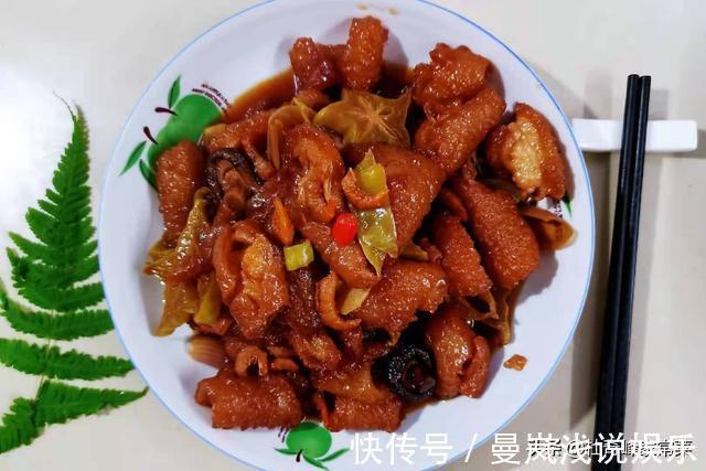 杨桃|家常红烧猪皮,鲜香爽脆,色泽诱人,看到就想吃,连汁水也不剩
