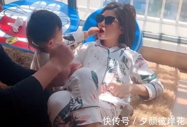 老佛爷|“老佛爷宝妈”享受生活走红,这大概是全网地位最高的宝妈了