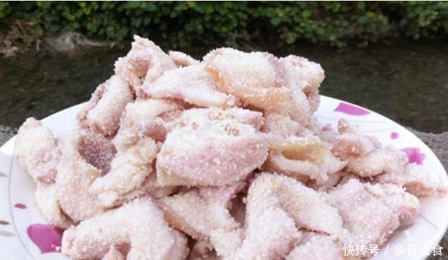 便是|酸渣肉肥而不腻,软糯咸香,咬上一口便是儿时的回忆!