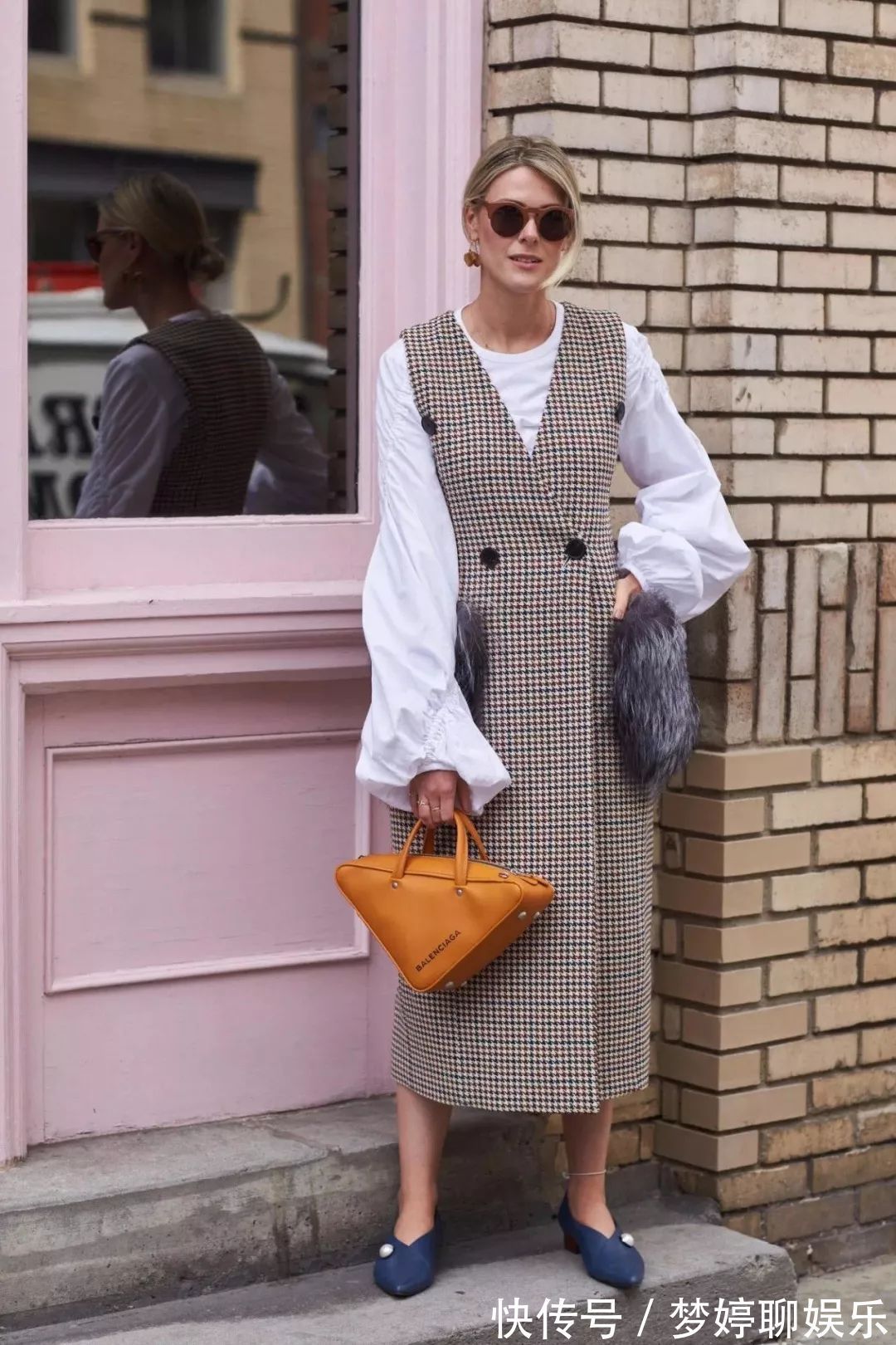 百褶裙|穿来穿去,还是衬衫+裙子最百搭时髦,一年四季都能让你美上天