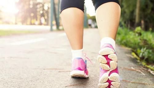 中老年人|每天这样走,越走病越多!原来我们以前都走错了!