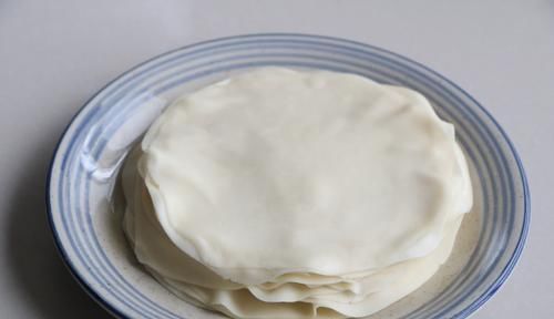 一把韭菜5斤饺子皮做懒人早餐,比韭菜盒子好吃,一口气吃10个