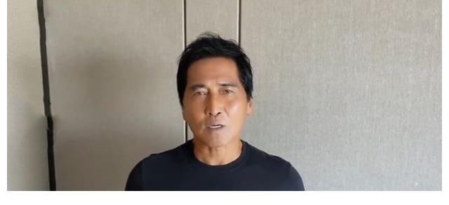 34岁萧敬腾给32岁张碧晨做前辈,比胡夏早出道3年,齐秦沦为弃子