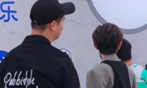 選手鬧脾氣要罷錄，王源兩句話讓他立馬工作：在他面前不要歪