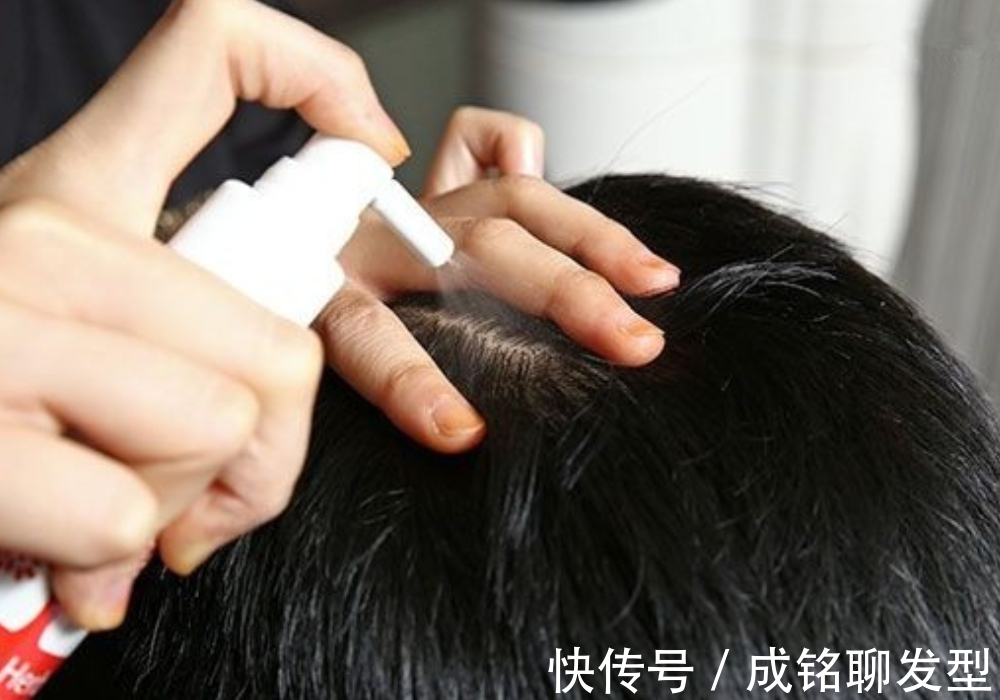 理发师 染发前要不要洗头?洗与不洗影响颜色还是头发?看完这三点就明白