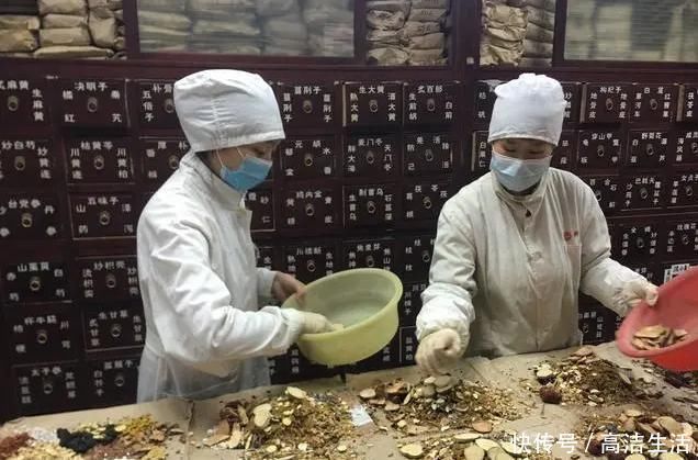 肿瘤|癌症患者得吃多久中药?预防复发2年,放化疗吃1年,那晚期呢?