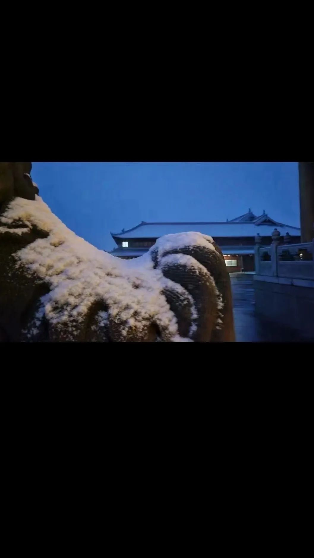 温泉节|下雪啦！峨眉山深秋初雪惊喜而至