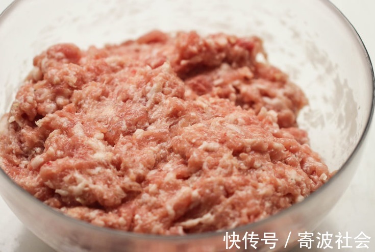 包子|调肉馅有窍门，多加“一水一油”，鲜嫩香味足，包饺子包子都好吃