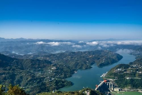 坐上动车去瀛湖，洗肺、游岛、观景，轻轻松松迎来好心情