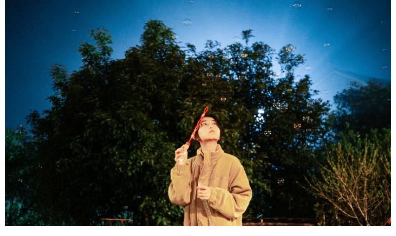 黄磊|《向往5》当梁靖康做客蘑菇屋时有谁注意黄磊彭昱畅反应？太真实