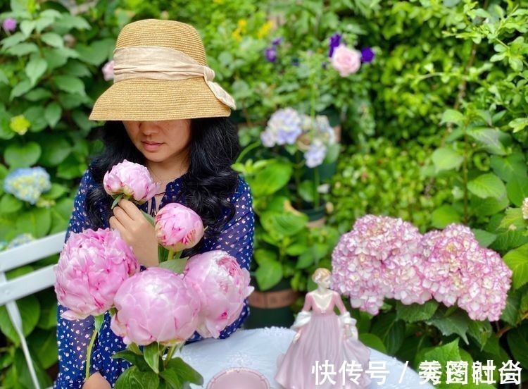 无尽夏|庭院改造：50㎡的下沉式庭院造花园，有地我也建一个，太好看了！