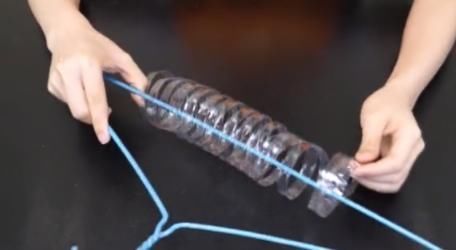 实用|矿泉水瓶剪一剪,超实用,再也不怕没地方晾袜子了