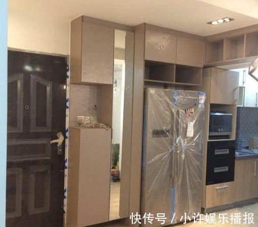 主卧室|老婆花200块在阳台包了根管道,一条破旧的麻袋,却成就了风景角