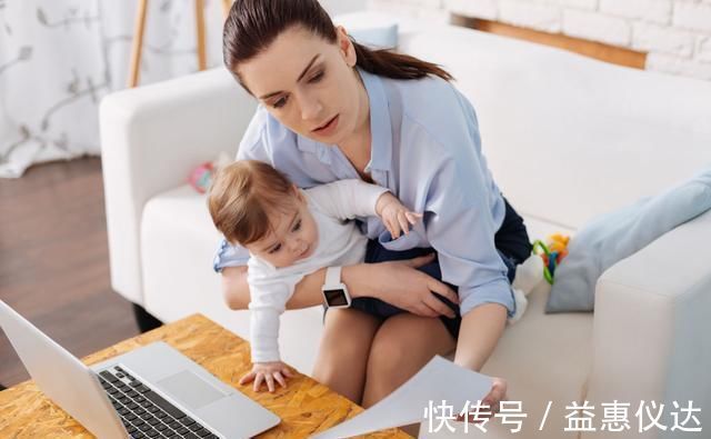 动作|宝宝对妈妈做的这些攻击性动作,其实是他表达爱意的方式,别打他