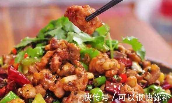几道香辣家常菜，酸辣可口简单易做，香气十足，好吃还不腻！