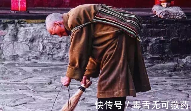 虚竹虚竹&金庸笔下的4大神僧,扫地僧不算啥,图四的他才是真正的无人能敌!