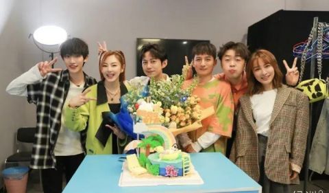 王嘉尔|谢娜，《快本》一姐的位置，难保