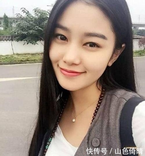 皱纹|别再傻傻的打玻尿酸了,每天用它抹一抹,一周皮肤紧致没皱纹