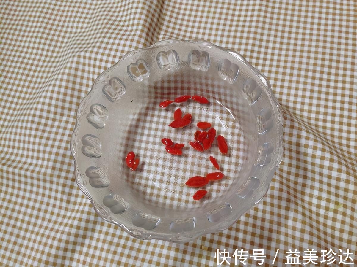 高手|医生不会告诉你，这水果才是止咳高手，润肺化痰效果比梨强10倍