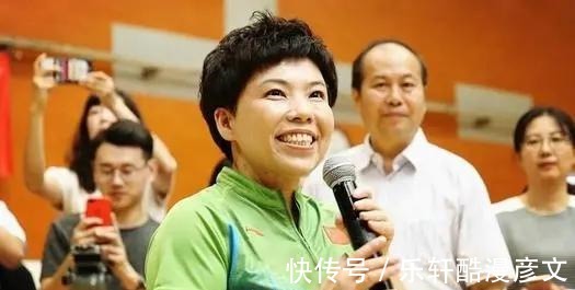 伊藤美诚|伊藤美诚为何成不了邓亚萍正手差距太大，反手相持能力不足！