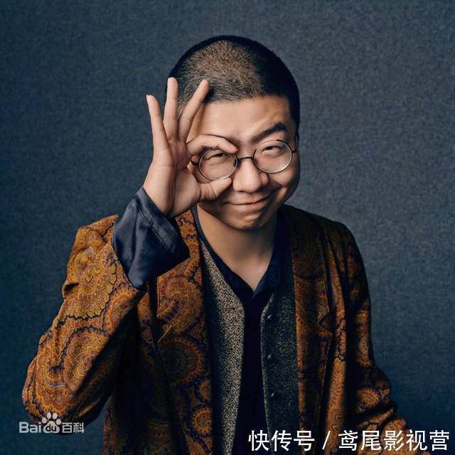 当代年轻人的潮流图鉴 脱口秀包办了,圈内的经典文案献上