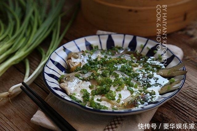 这是银鲳鱼最嫩的吃法,加了它香味翻倍,关键做法炒简单