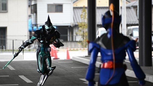 大二|假面骑士revice13话:强化形态登场,蜃楼回归,贞德获得新武器!