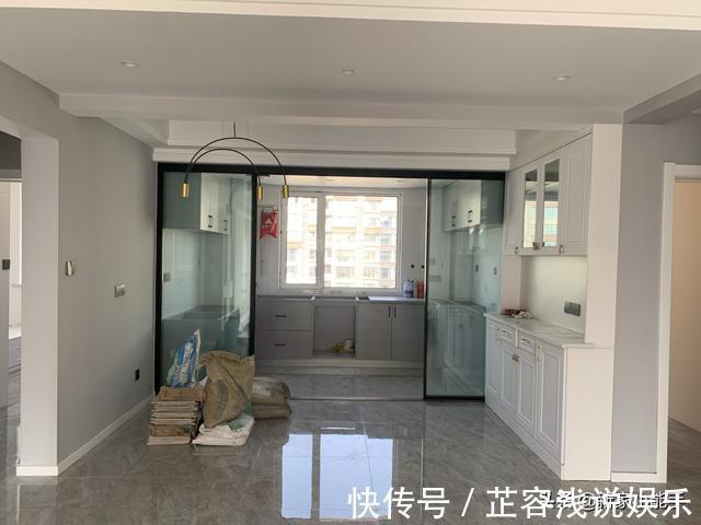 完工|装修一路踩坑,硬装终于完工,保洁做完还没任何家具,给大家看看