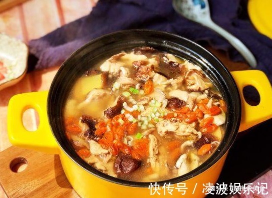 上桌就抢着吃的下饭菜，美味简单营养，学会做给家人尝尝