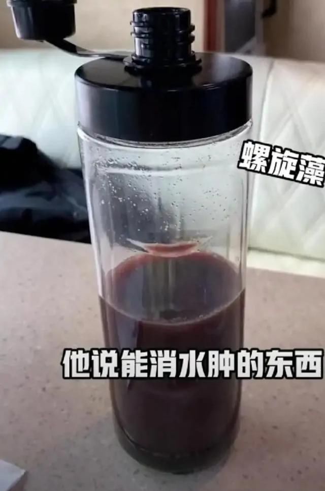 尹正的减肥之路太艰辛，吃个西红柿炒鸡蛋都能吃哭，既无奈又好笑