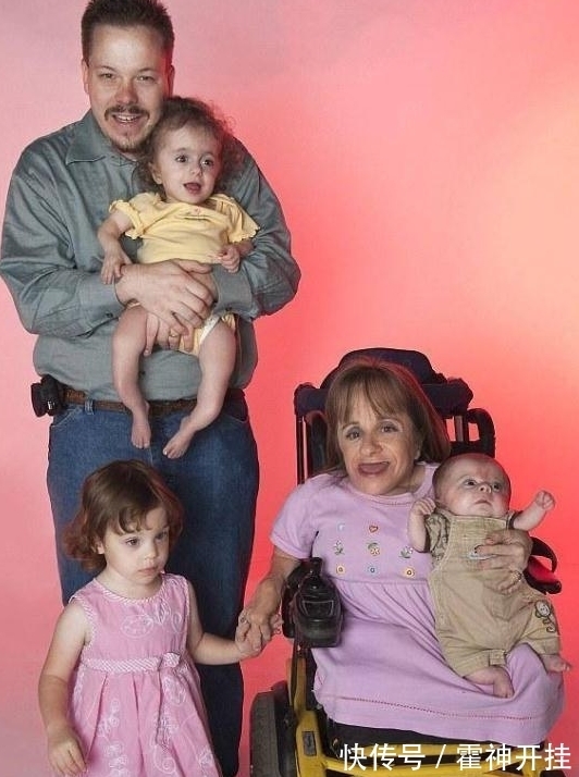 身材|全球身材最矮小的母亲仅70厘米,不听医生警告拿命生下三个孩子