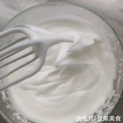 营养物质|#蛋趣体验#咸味海苔肉松戚风