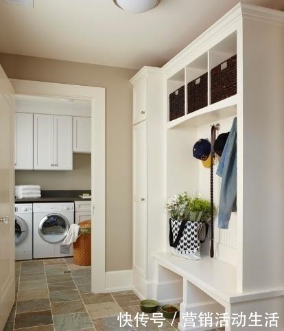 入户|入户没人放鞋柜了,太不实用!不如学着设计一排柜,一进门贼漂亮!