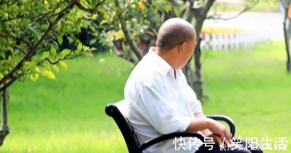 人体机|男性进入衰老期，会出什么洋相若一个不占，身体强壮又年轻