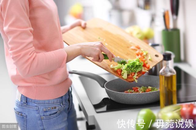 香味|不管炒什么菜,记住两个诀窍,炒出的菜香味更浓,闻到让人流口水