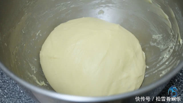  下锅|煮饺子时，记得不要开水就下锅，多加1步，饺子鲜香不破皮！