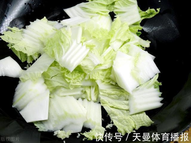 鲜香|醋溜白菜，怎样做味道最好？牢记3个窍门，脆嫩鲜香美味又下饭