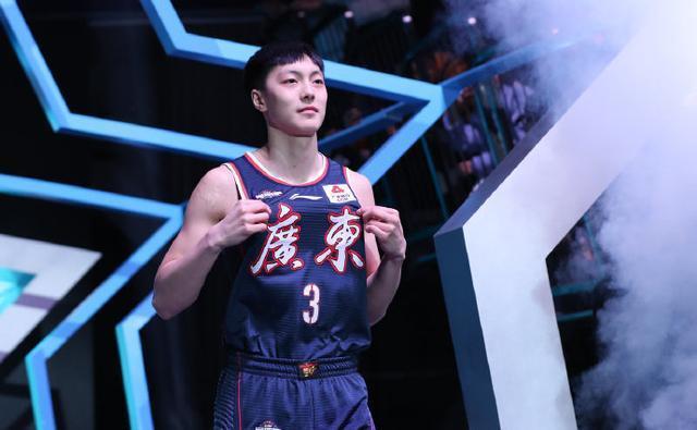 赵睿|CBA南方全明星阵容:阿联强势回归,广东4人遭冲击,内线最激烈