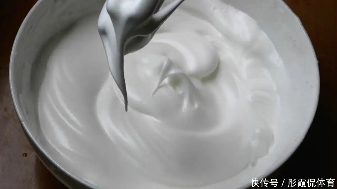 鸡蛋|鸡蛋别炒着吃了,教你个新吃法,不用烤箱,不用等,3分钟一大锅