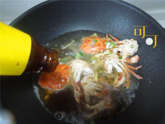 所费不多,却非常鲜美的花蟹豆腐汤,我们一家人都很喜欢喝