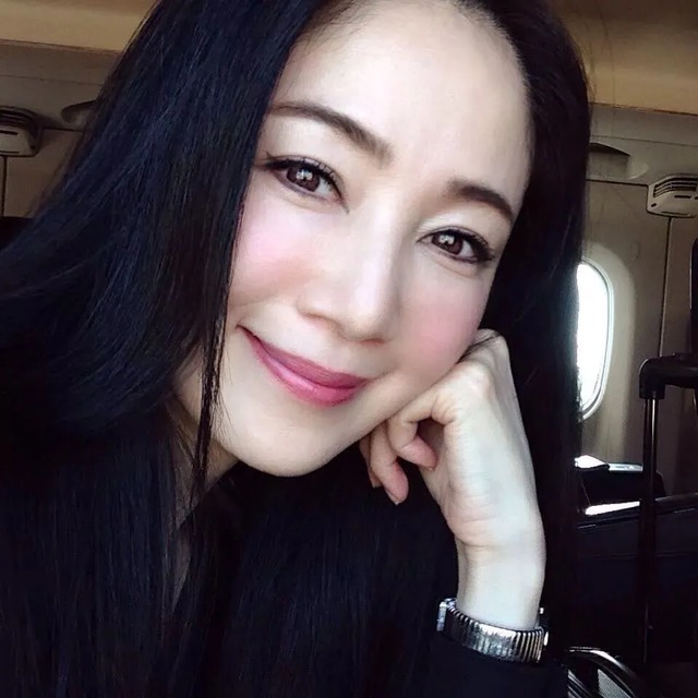 冻龄|52岁阿姨获日本美魔女大赛冠军,完美身材不输少女,冻龄全靠自律