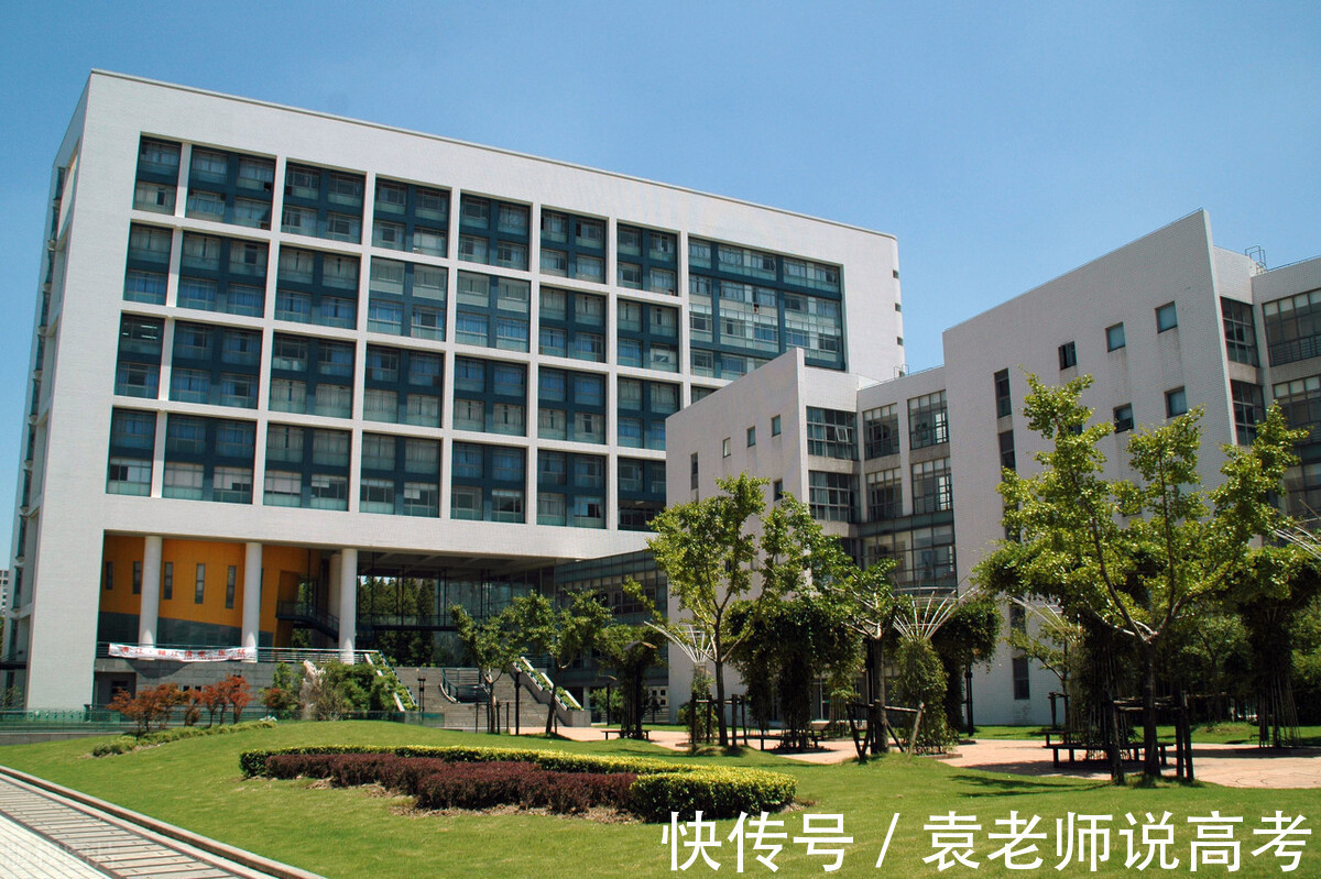 专业|学医不用非临床医学不可，这4个专业重点考虑，学习周期短市场大