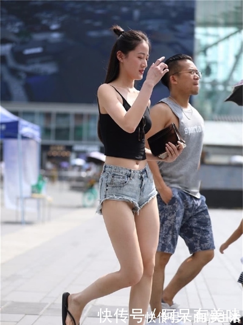 穿搭 潮流小姐姐这样的时尚穿搭,走到哪都是焦点