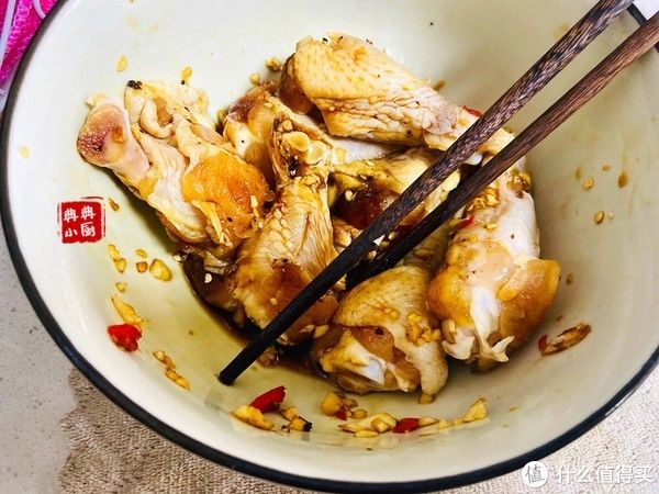 鲜嫩爆汁的蒜香鸡腿，做法简单，孩子超爱吃