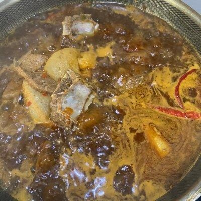 懒人必备这道红烧牛排和牛腩，简单几步，十分钟就上桌