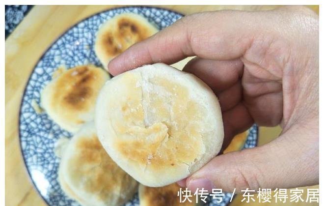 孩子|教你做面食,酥到掉渣的小酥饼,层次丰富,孩子特别爱吃