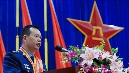 为挽救民众生命拒绝弃机,国家奖励无人质