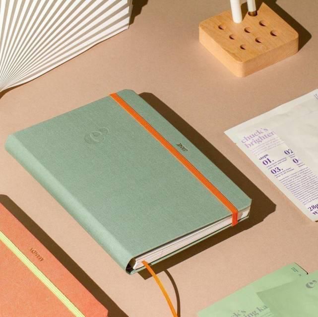 带来|丢掉手机看看纸笔带来的治愈,说不定还能为你的工作添灯加油